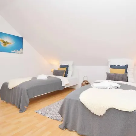 Ku03-ri In Dg Apartman